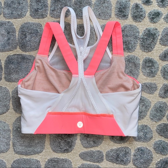 Lululemon Mesh Overlay Sports Bra/Crop Top - Picture 2 of 3